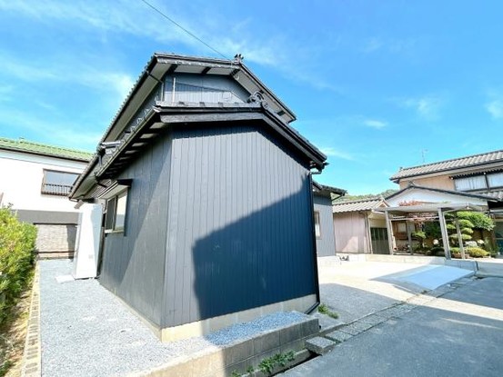 detached 新潟県新発田市富塚町２丁目２－３２