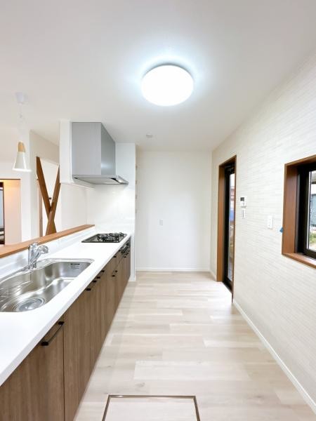 detached 新潟県新発田市新富町１丁目
地図を見る