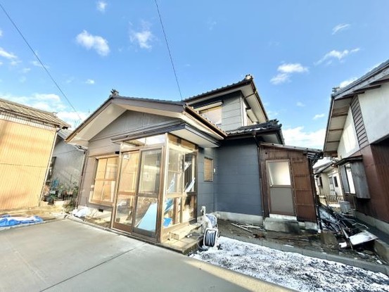 detached 新潟県新発田市新富町３丁目
地図を見る