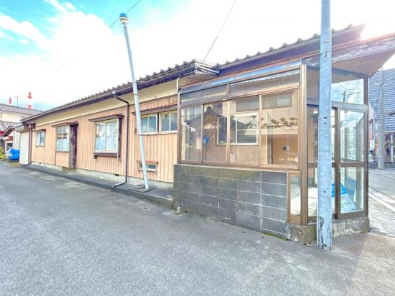 detached 新潟県新発田市富塚町２丁目２－３２
