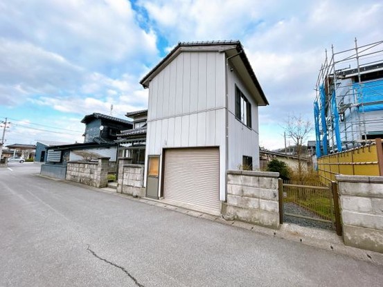 detached 新潟県村上市南町２丁目
地図を見る