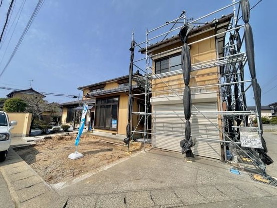 detached 新潟県村上市岩船上大町
地図を見る