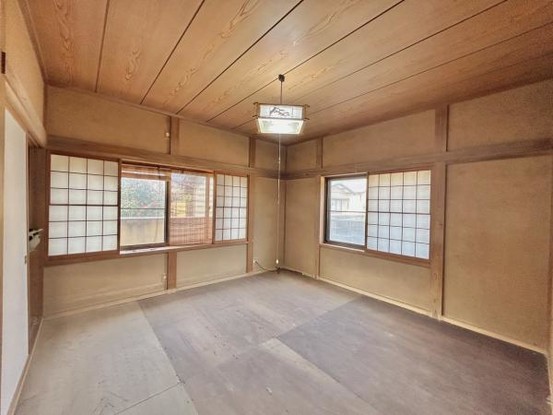 detached 新潟県村上市岩船上大町
地図を見る