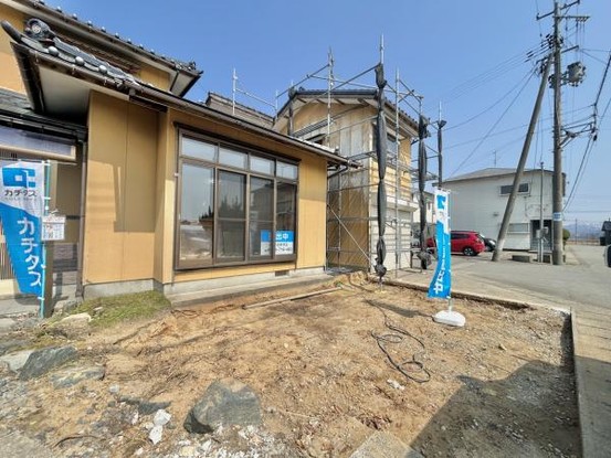 detached 新潟県村上市岩船上大町
地図を見る