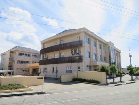 detached 新潟県新発田市富塚町２丁目２－３２