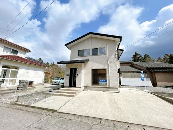 detached 新潟県新発田市富塚町２丁目２－３２