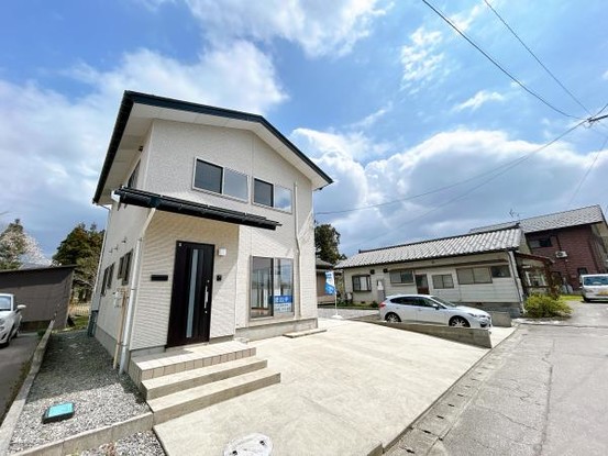 detached 新潟県新発田市富塚町２丁目２－３２