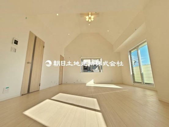 detached 神奈川県相模原市南区上鶴間２丁目
地図を見る