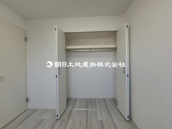 apartment 神奈川県綾瀬市大上１丁目
地図を見る