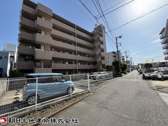 apartment 神奈川県大和市下鶴間２丁目
地図を見る