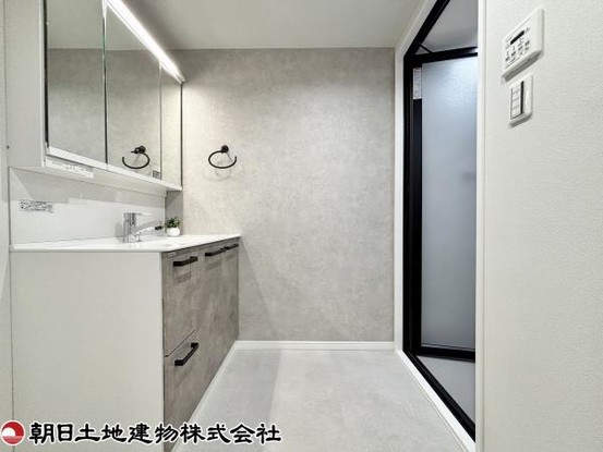 apartment 神奈川県座間市南栗原４丁目
地図を見る