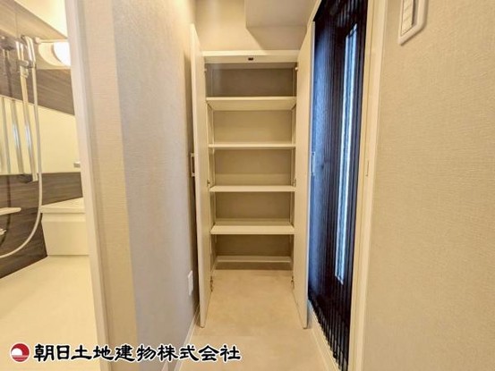 apartment 神奈川県大和市下鶴間
地図を見る