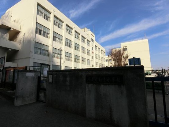 apartment 神奈川県大和市深見台４丁目
地図を見る