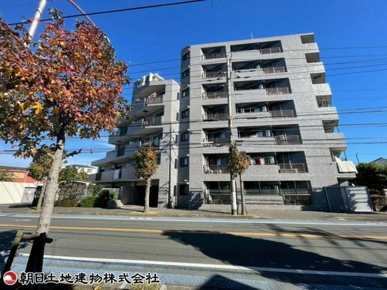 apartment 神奈川県大和市下鶴間
地図を見る