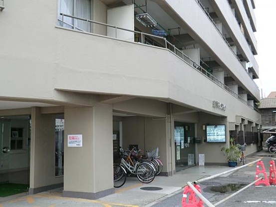 apartment 神奈川県横浜市西区北幸１丁目11-11　NMF 横浜西口ビル　1F