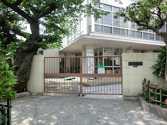detached 神奈川県横浜市西区北幸１丁目11-11　NMF 横浜西口ビル　1F