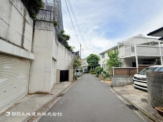 commercial 神奈川県横浜市西区北幸１丁目11-11　NMF 横浜西口ビル　1F