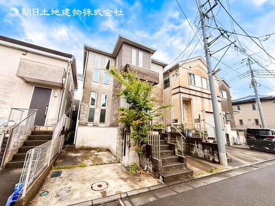 apartment 神奈川県横浜市西区北幸１丁目11-11　NMF 横浜西口ビル　1F