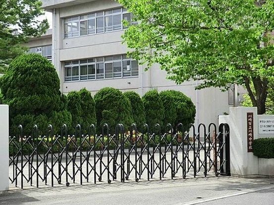 apartment 神奈川県横浜市西区北幸１丁目11-11　NMF 横浜西口ビル　1F