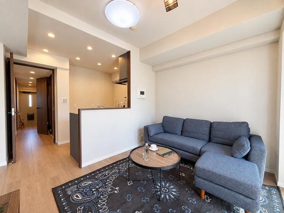 apartment 神奈川県横浜市西区北幸１丁目11-11　NMF 横浜西口ビル　1F