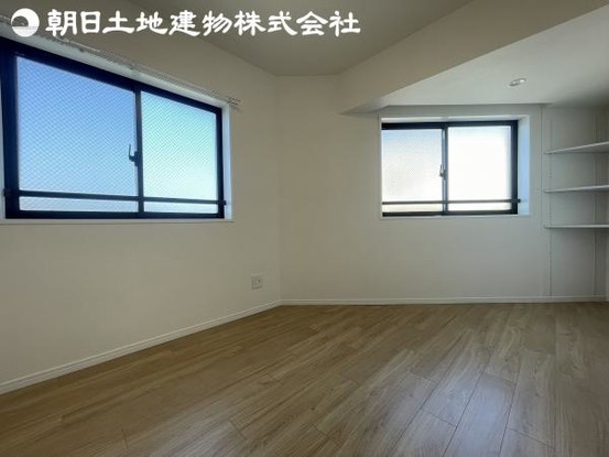 apartment 神奈川県三浦郡葉山町一色
地図を見る