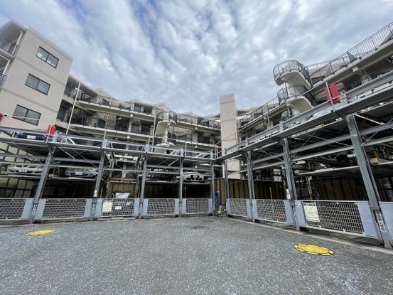 apartment 神奈川県三浦郡葉山町一色
地図を見る