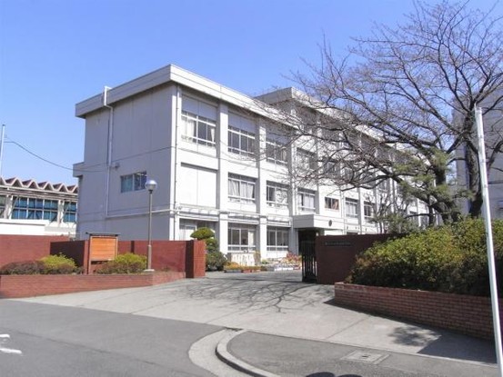 apartment 神奈川県藤沢市鵠沼石上１丁目6-1　エスタ藤沢
