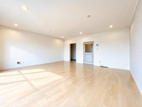 apartment 神奈川県藤沢市鵠沼石上１丁目6-1　エスタ藤沢