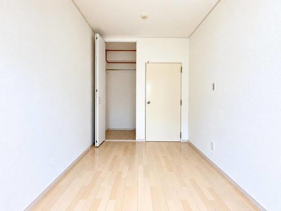 apartment 神奈川県藤沢市鵠沼石上１丁目6-1　エスタ藤沢