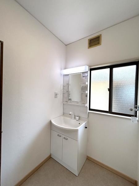 detached 福岡県大牟田市大字岩本2417-1-201