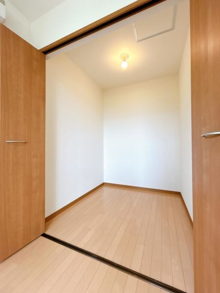 detached 福岡県大牟田市大字岩本2417-1-201