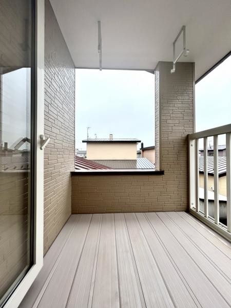 detached 北海道登別市新川町４丁目
地図を見る