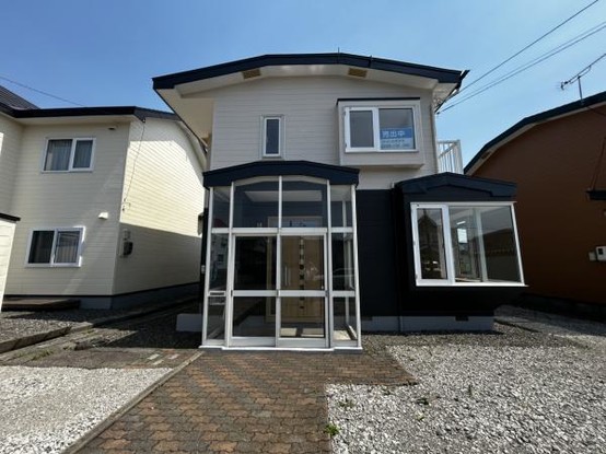 detached 北海道登別市美園町３丁目
地図を見る