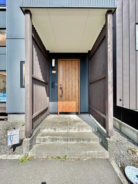 detached 北海道苫小牧市拓勇西町６丁目
地図を見る