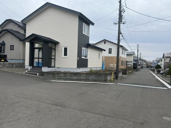 detached 北海道室蘭市港北町３丁目
地図を見る