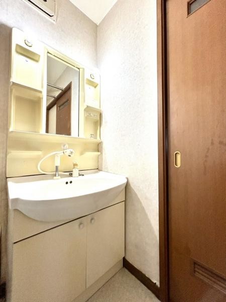 detached 北海道室蘭市港北町３丁目
地図を見る