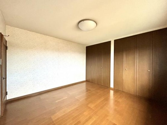 detached 北海道登別市新川町３丁目
地図を見る