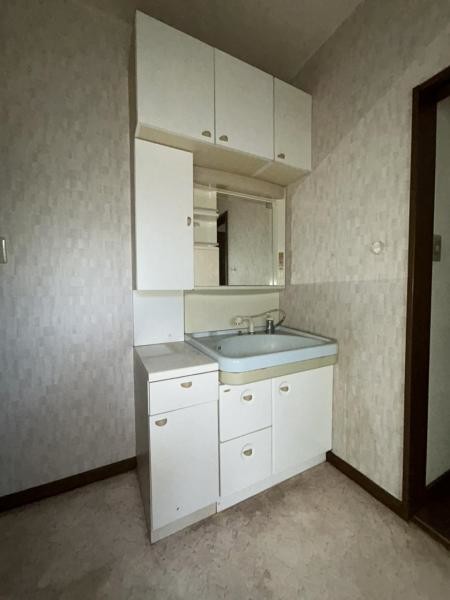 detached 北海道登別市新川町３丁目
地図を見る