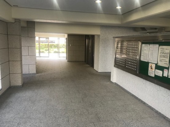 apartment 京都府京都市西京区大枝北沓掛町２丁目12-1　サンシティ桂坂壱番館1Ｆ