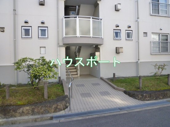 apartment 京都府京都市西京区大枝北沓掛町２丁目12-1　サンシティ桂坂壱番館1Ｆ