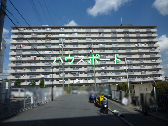 apartment 京都府京都市西京区大枝北沓掛町２丁目12-1　サンシティ桂坂壱番館1Ｆ