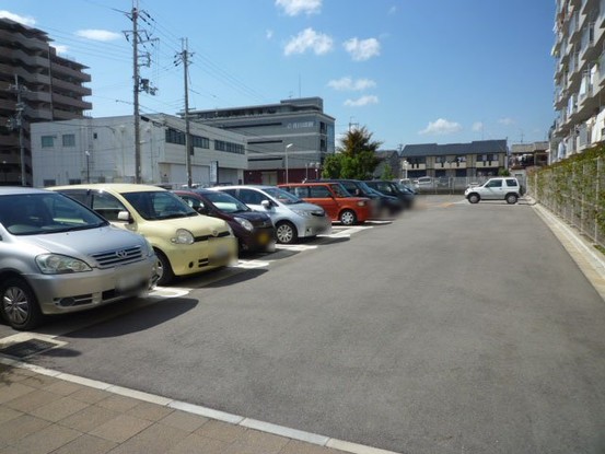 apartment 京都府京都市西京区大枝北沓掛町２丁目12-1　サンシティ桂坂壱番館1Ｆ