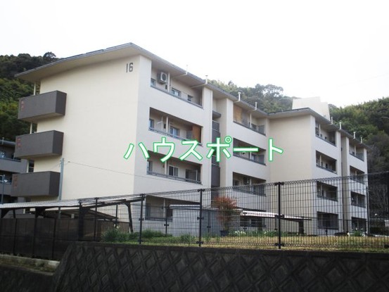 apartment 京都府京都市西京区大枝北沓掛町２丁目12-1　サンシティ桂坂壱番館1Ｆ