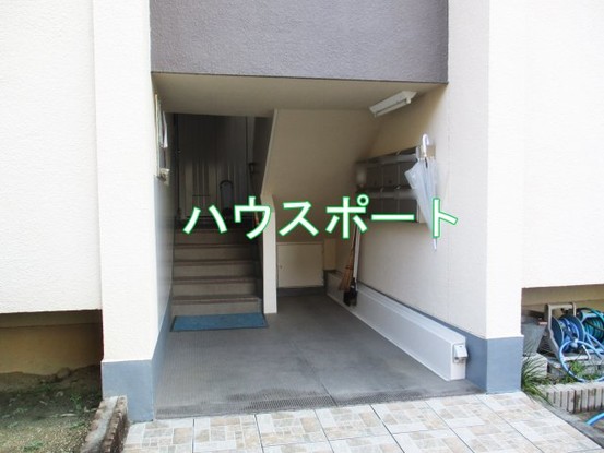 apartment 京都府京都市西京区大枝北沓掛町２丁目12-1　サンシティ桂坂壱番館1Ｆ