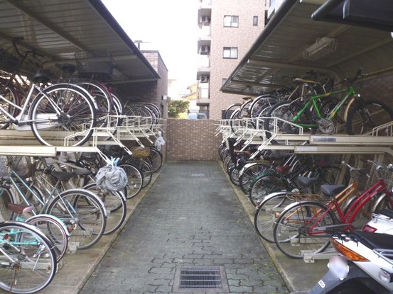 apartment 京都府京都市西京区大枝北沓掛町２丁目12-1　サンシティ桂坂壱番館1Ｆ