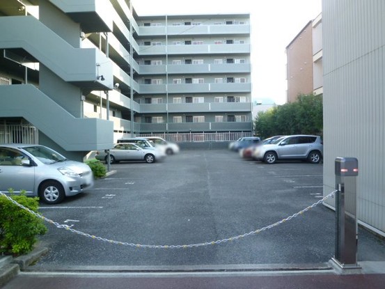 apartment 京都府京都市西京区大枝北沓掛町２丁目12-1　サンシティ桂坂壱番館1Ｆ