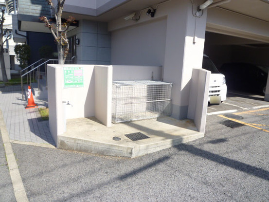 apartment 京都府京都市西京区大枝北沓掛町２丁目12-1　サンシティ桂坂壱番館1Ｆ