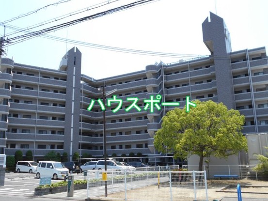 apartment 京都府京都市西京区大枝北沓掛町２丁目12-1　サンシティ桂坂壱番館1Ｆ