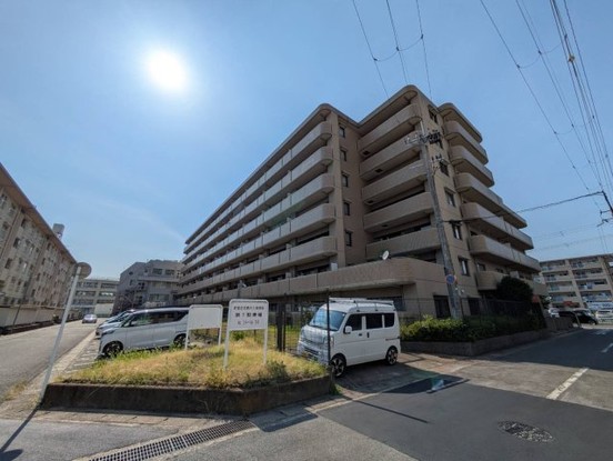 apartment 京都府京都市西京区大枝北沓掛町２丁目12-1　サンシティ桂坂壱番館1Ｆ