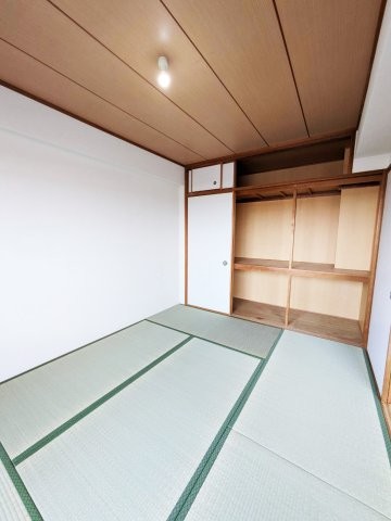 apartment 京都府京都市西京区大枝北沓掛町２丁目12-1　サンシティ桂坂壱番館1Ｆ